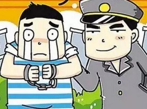 市民如遇类似保利天悦业主瞒报情况，可拨110报警举报