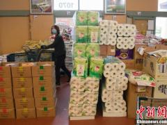 美国旧金山湾区民众抢购生活必需品