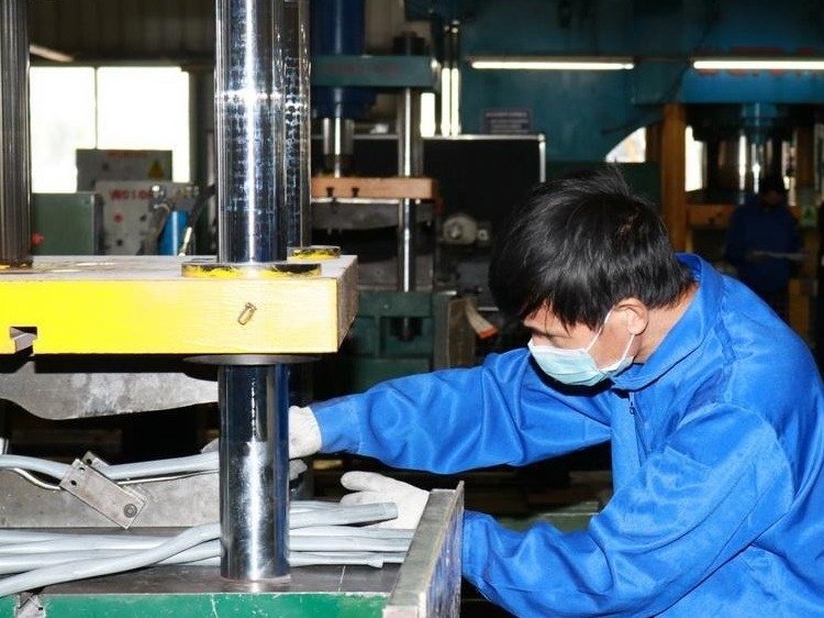QQ顶着小学生压力又更新了！专为网课打造“群课堂”