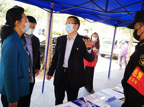 林洁调研基层防疫工作：做实做细疫情防控确保社区企业安全