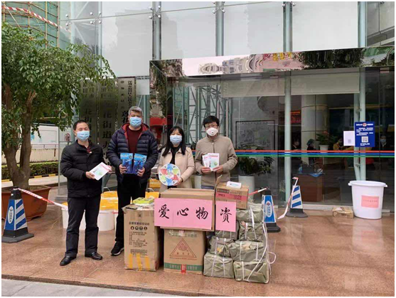 坚守一线，致敬深圳书城物业“最美逆行者”