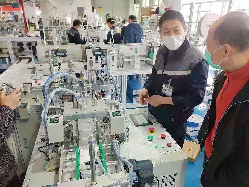 东莞市技师学院36位老师请缨下企业 助力医疗物资生产企业复产  ​