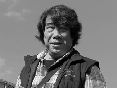 著名水彩画家、湖北美术学院教授刘寿祥因新冠肺炎逝世，享年62岁