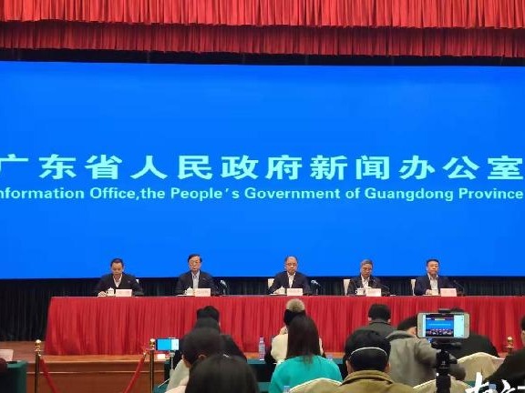如何判断自己是否感染新型冠状病毒肺炎？主要看这三点！