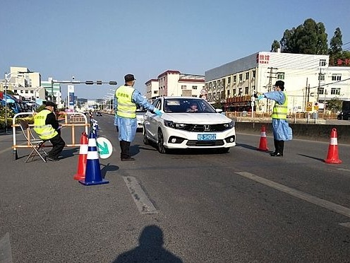 龙岗平湖街道抗疫一线设立10多个临时党支部