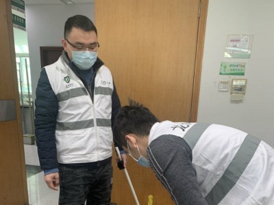 平湖预防医学人谢杜明：“我在父母哭红了的眼中返回深圳”