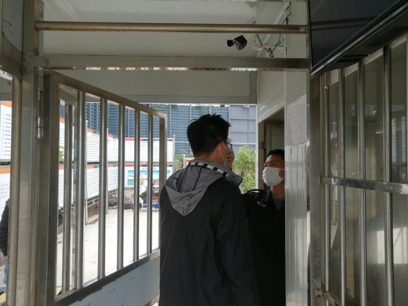 前海网格联络员深入一线 抓实抓细疫情防控工作