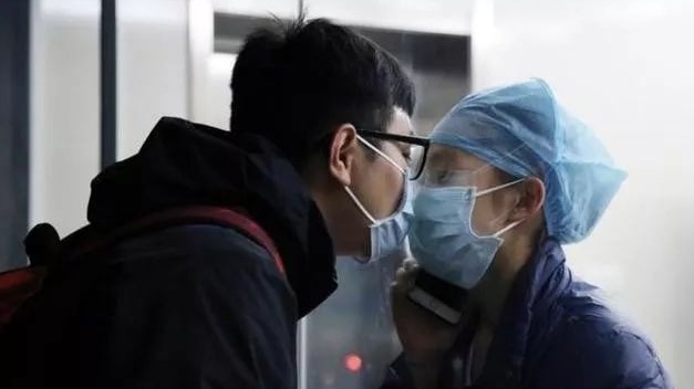 我们找到了无数种想见你的方式，只有这一种实现了  