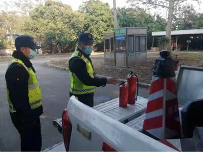 打赢疫情狙击战—记深高速运营公司路政大队梅观机荷中队长支雨千