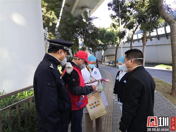 社区网格员的抗疫故事：“疫情不退，我们不退”