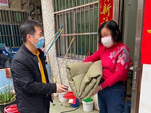 当防疫遇上寒潮，南澳办事处为特殊群体送温暖
