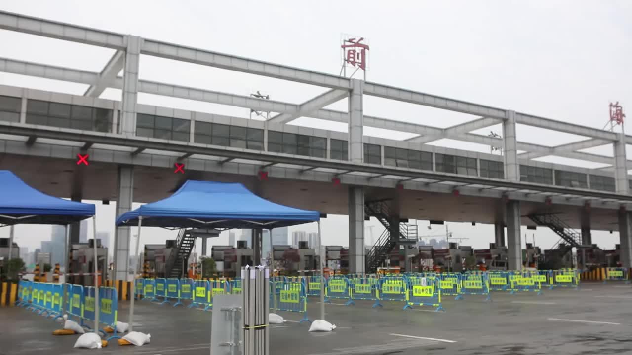 “风最大”的防疫检查站：在跨海大桥上守好深圳西大门