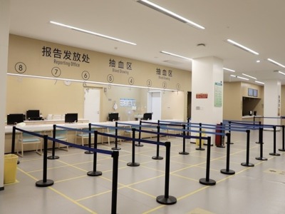 （重稿）抗疫复工两不误 协和深圳医院招工入职入户体检恢复了