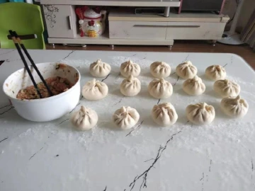 读特记者湖北直击|居家隔离的日子，来一场厨艺大比拼