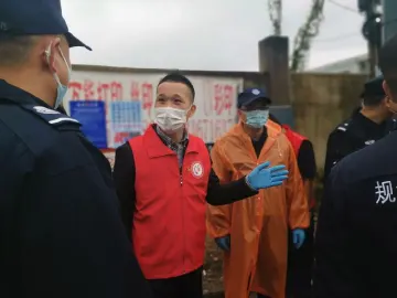 坑梓街道党员温远松取消蜜月，回到战疫一线坚守检疫点
