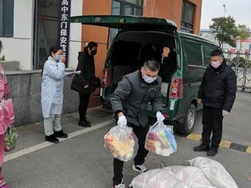 商超运力不够，邮政来帮忙！监利有个为居民配送生活物资的突击队 