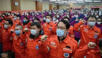 王贺胜：截至14日14时，各地共派出25633名医疗队员