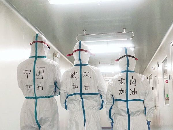 悔！一场饭局，让一家六口都成密切接触者