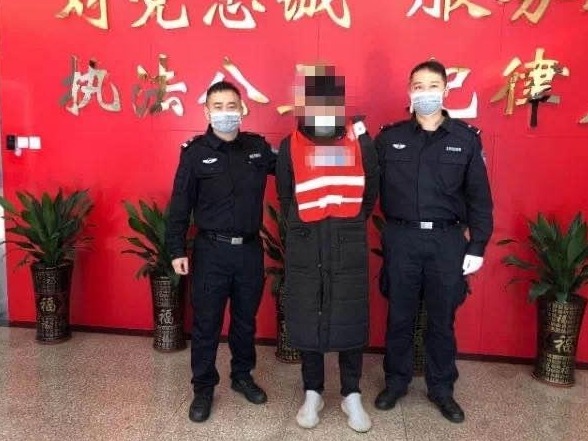 男子网售口罩实施诈骗，生意过于火爆被吓到自首