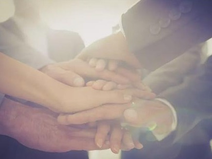 倡导深商正能量 彰显商会责任担当  深商会助力新冠肺炎疫情阻击战