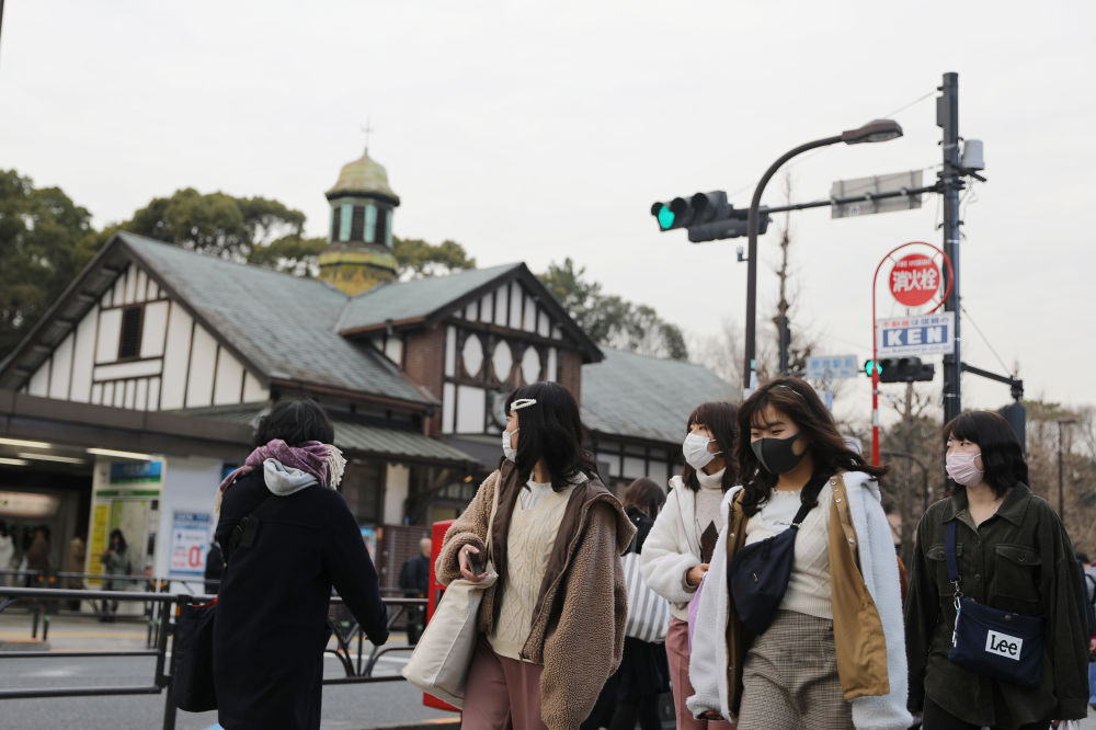 日本涉新冠肺炎相关政策变化 中使馆提醒关注