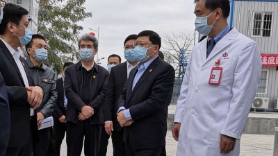 元宵节，深圳市委书记市长再次来到疫情防控前线
