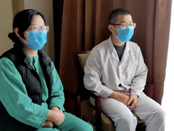 【金银湖畔医席谈⑫】“你们是广东战士”！聋哑婆婆写下这句话送给茂名医疗队员