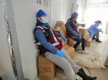 感动！来自雷神山护理人员于洋的“战地”日记