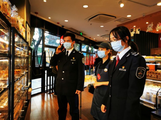 福田市场监管巾帼卫士：抗疫一线绽放最美芳华