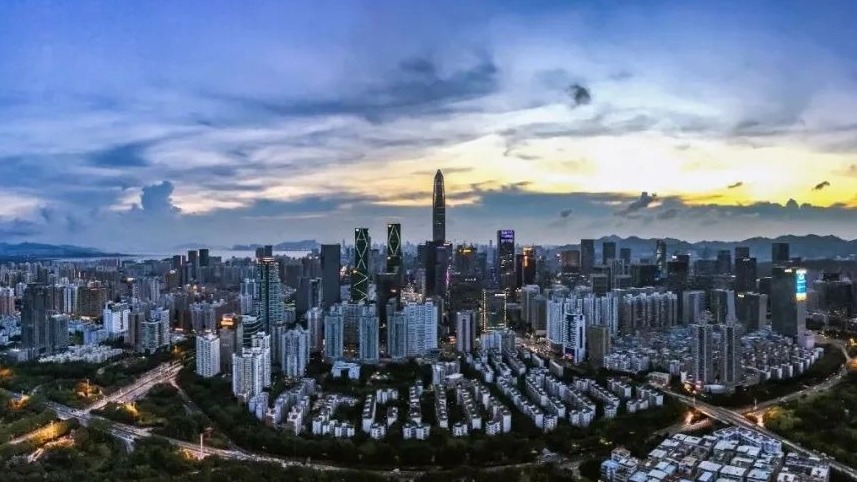 中国青年报：深圳探寻疫情防控与复工复产平衡点