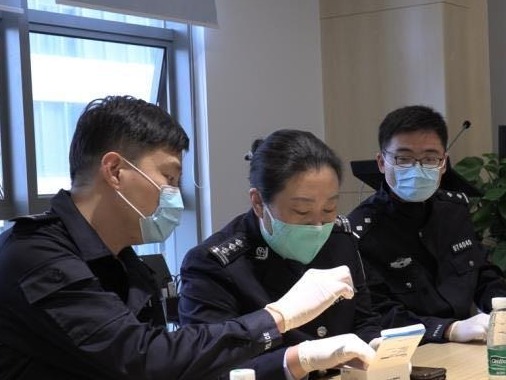 上门服务、现场审批 坪山警方帮企业复工复产按下“快进键”