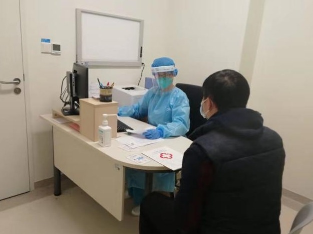 他们是发热门诊第一梯队，连续在深大总医院奋战一个月