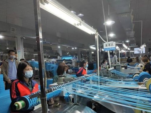 太牛了！全国八成口罩机“广东造”