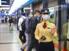 下周日均客流将破400万，广州地铁呼吁错峰出行，向市民致谢