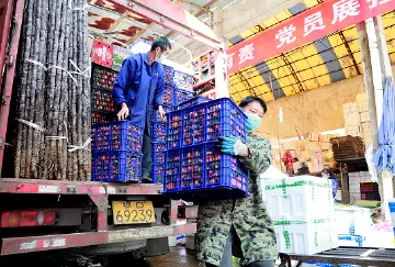 读特记者直击荆州战疫·第二十日｜确保全县人民和医疗队生活保障 监利“发动机”为战疫提供澎湃动力