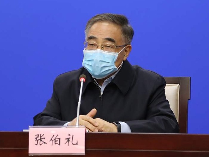 张伯礼：乐观估计，全国除湖北外4月底可摘口罩