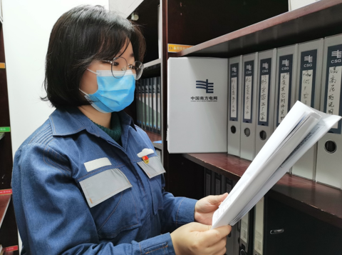 巾帼建功争先锋  记深圳供电局变电管理一所网络安全助责佘楚云