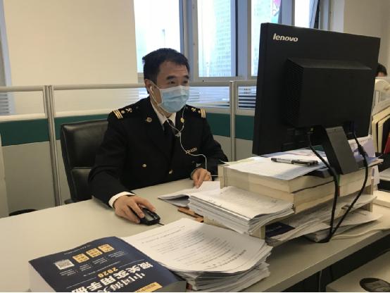 党员惠泽华：年轻“老兵”的战“疫”