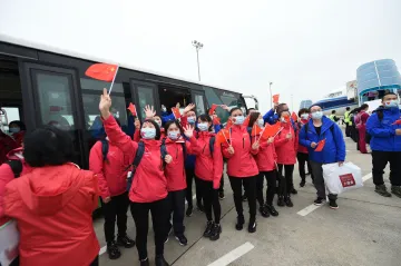 英雄归来 | 白云机场告别战友，下一站，深圳！