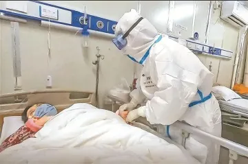 驰援湖北 一线直击 | 七旬老人一个半小时编写278字短信感谢深圳医疗队