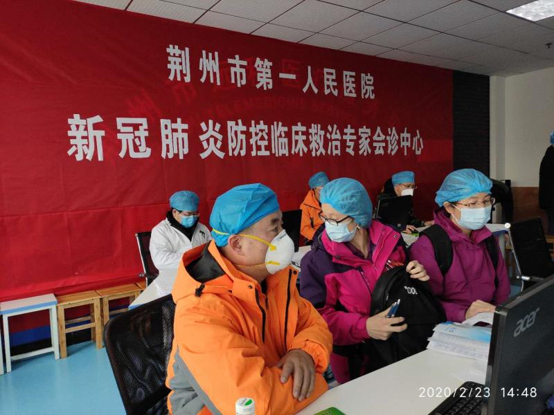 在荆州筑牢疫情“防火墙”——记深圳边检总站援鄂医疗队队长卢涛