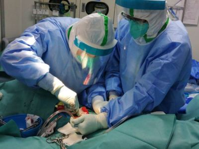 抗疫日记 | 救治深圳最危重的新冠肺炎患者，我们倾尽全力！