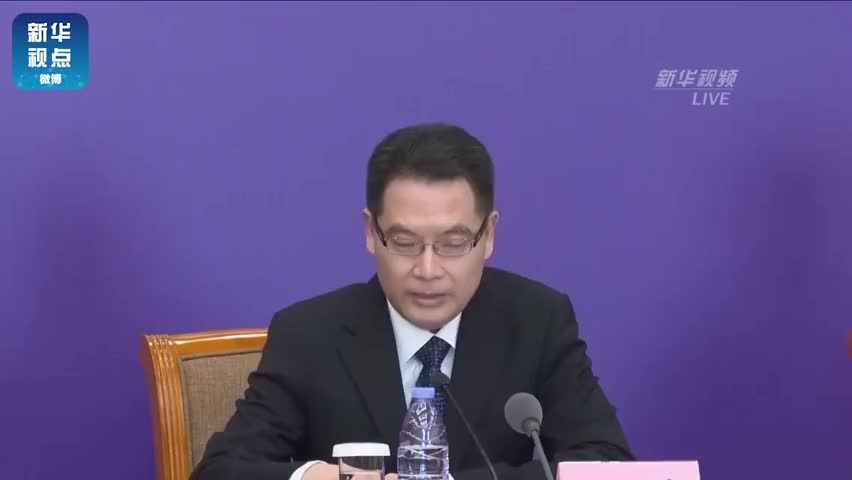 海关总署：所有出入境人员都必须进行健康申报