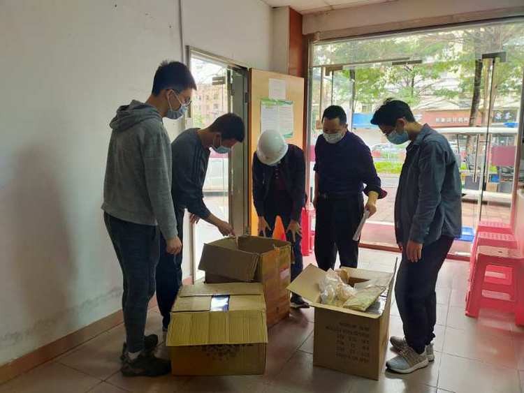 坪地街道物资保障组：任劳任怨的“疫”线“后勤兵”