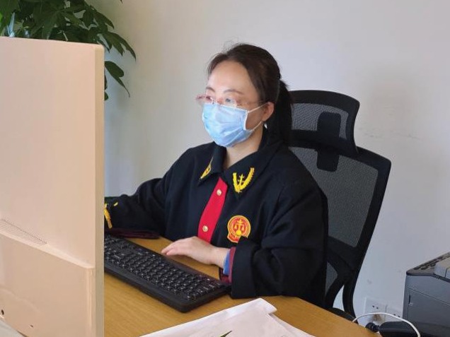 原被告身在湖北达成共识，龙华法院首次完成调解书电子送达
