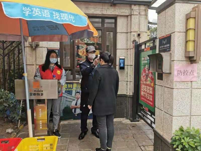 坪山战疫英雄群像|赵恩锋：多方合力，共筑防疫“铜墙铁壁”