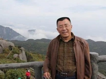诗人洪烛去世，享年53岁