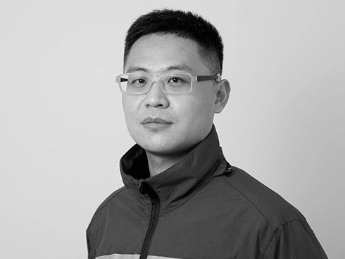 在党和人民最需要的地方绽放光彩