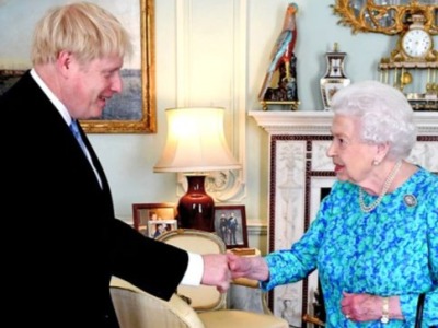 白金汉宫：女王最近一次见首相约翰逊是在本月11日