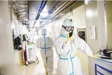 读特记者直击武汉战疫 | “5天就改变了我的命运，深圳中医真棒！”
